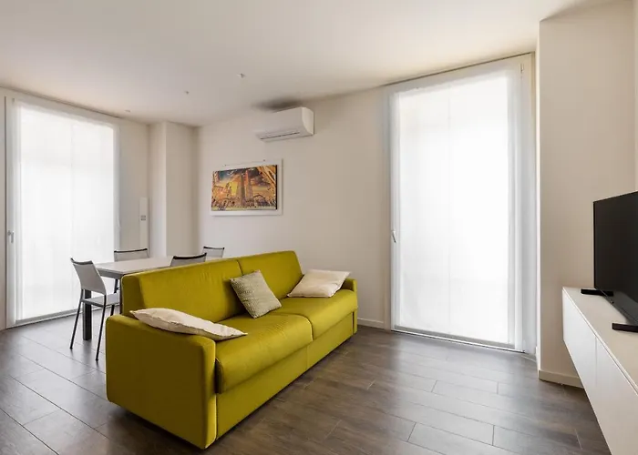 Citrus By Wonderful Italy * Болонья